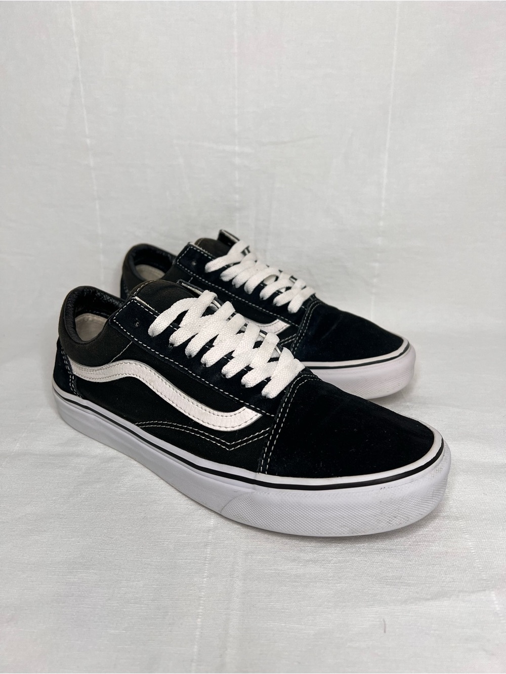 Vans Old School Canvas Women’s shoes, women size 9